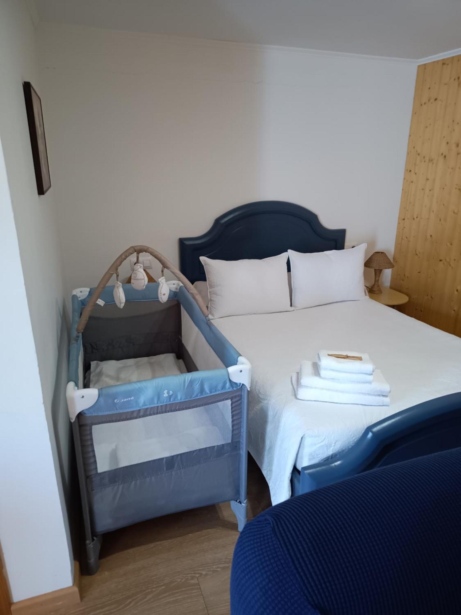Apartamentos Playa De Seiruga Malpica Extérieur photo
